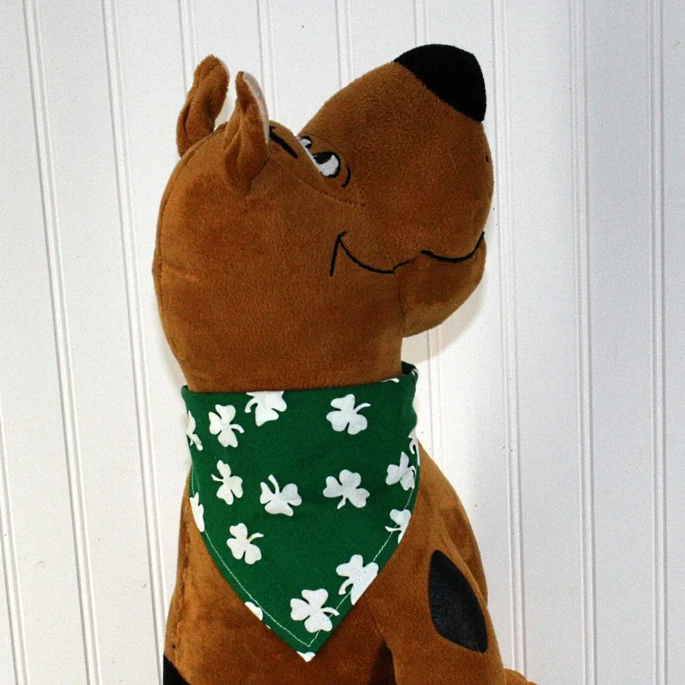 HAND CRAFTED Bandana St. Patrick's Day Green White Dog Pet Scarf Accessory